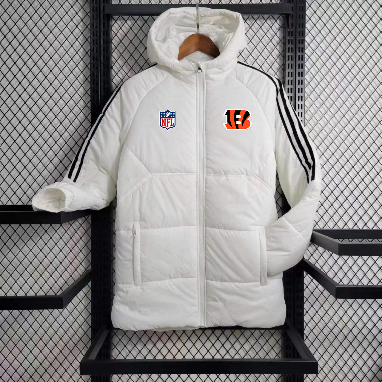 Cincinnati Bengals Puffer Coat Down Jacket - White