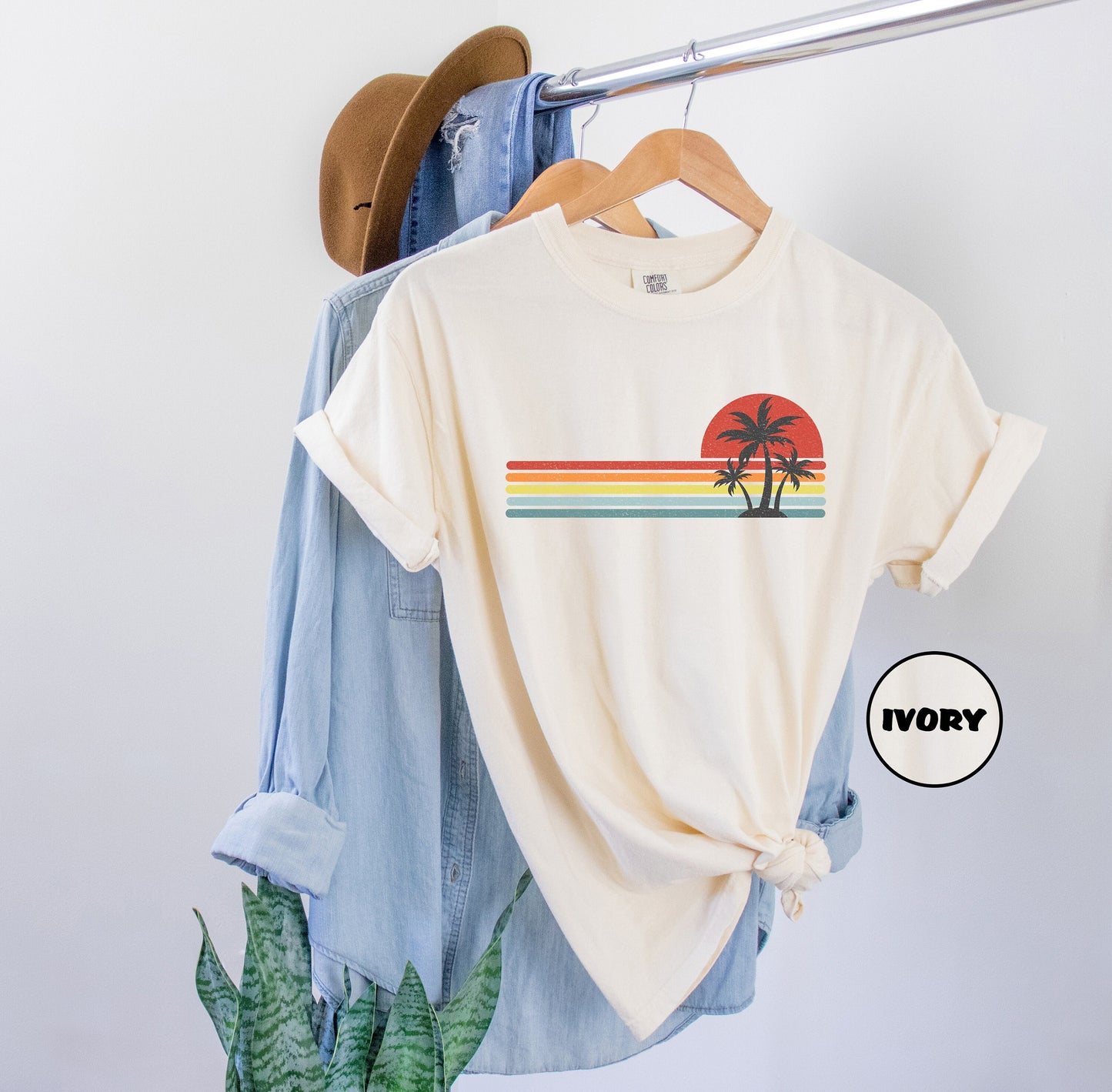 Comfort Colors® Retro Tropical Island T-shirt, Vintage Sunset Summer Shirt, Colorful Palm Tree Outfit, Beach Tee, Summer Vacation Tee Gifts