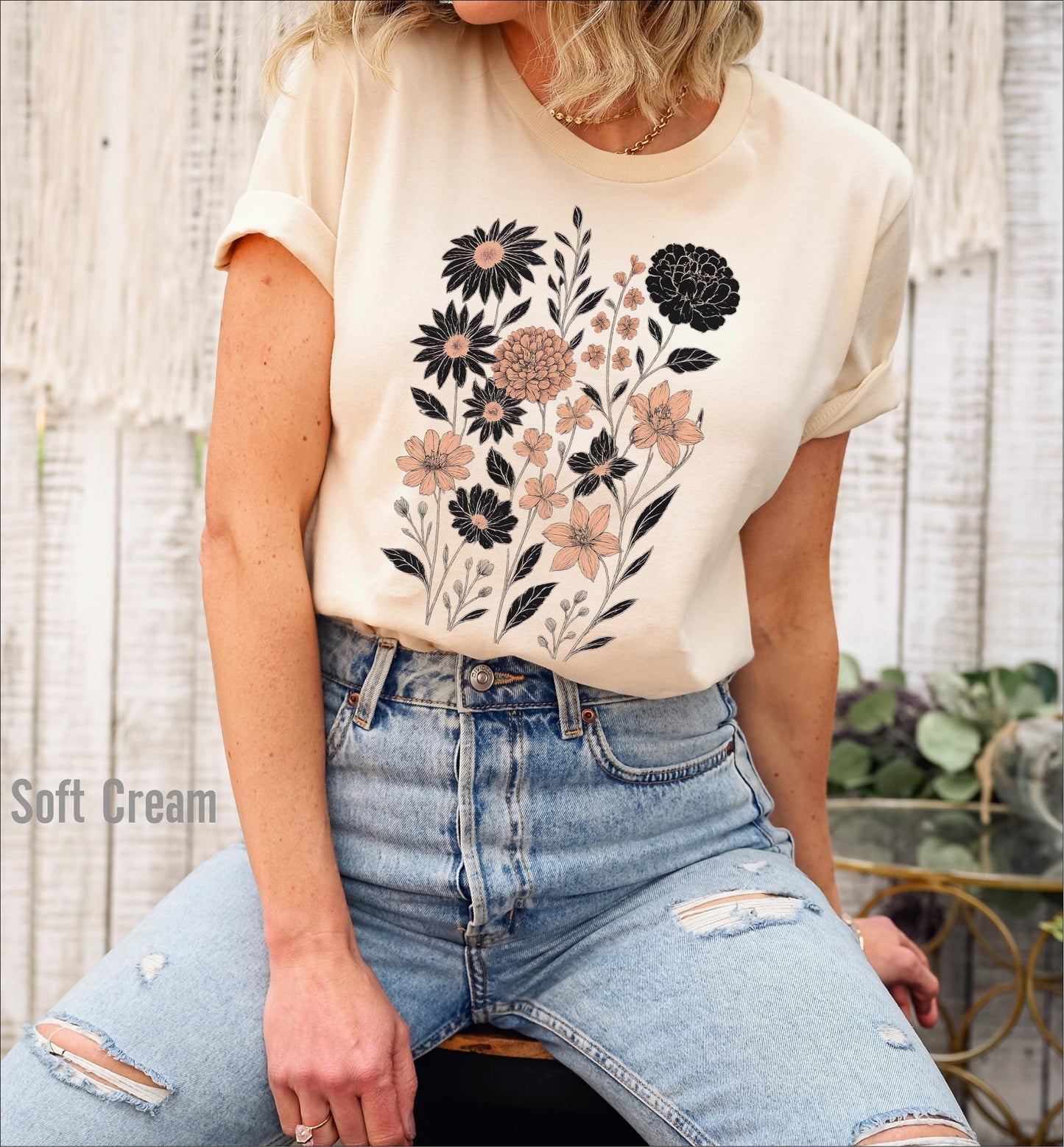Vintage Pressed Flowers Shirt Botanical Floral Tshirt Boho Cottagecore Tee Wildflowers Floral T Shirt Womens Gift for Gardener Gift for Her