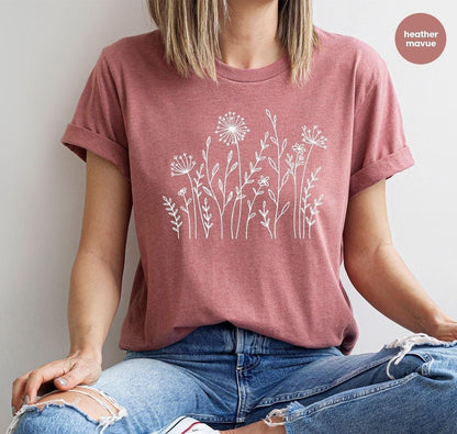 Minimalist T-Shirts, Gifts for Women, Flowers Crewneck Sweatshirt, Aesthetic Tees, Floral Shirts for Women, Wild Flowers Graphic Tees