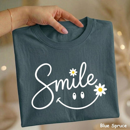 Smiley Daisy Shirt, Comfort Colors Women Tee, Cute Smile Flower Shirt, Trendy Floral Tee, Positive Vibes Shirt, Gift for Her
